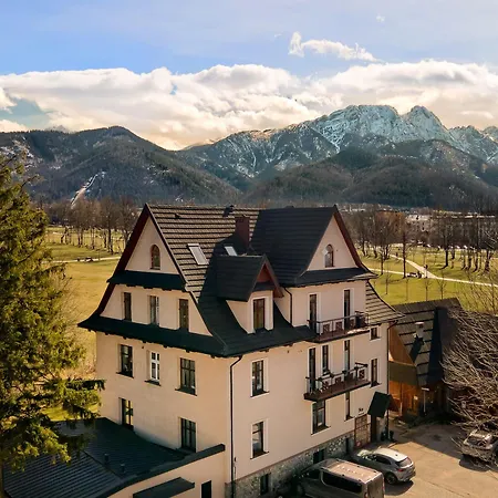 Goscinne Trebunia Проживание в семье *